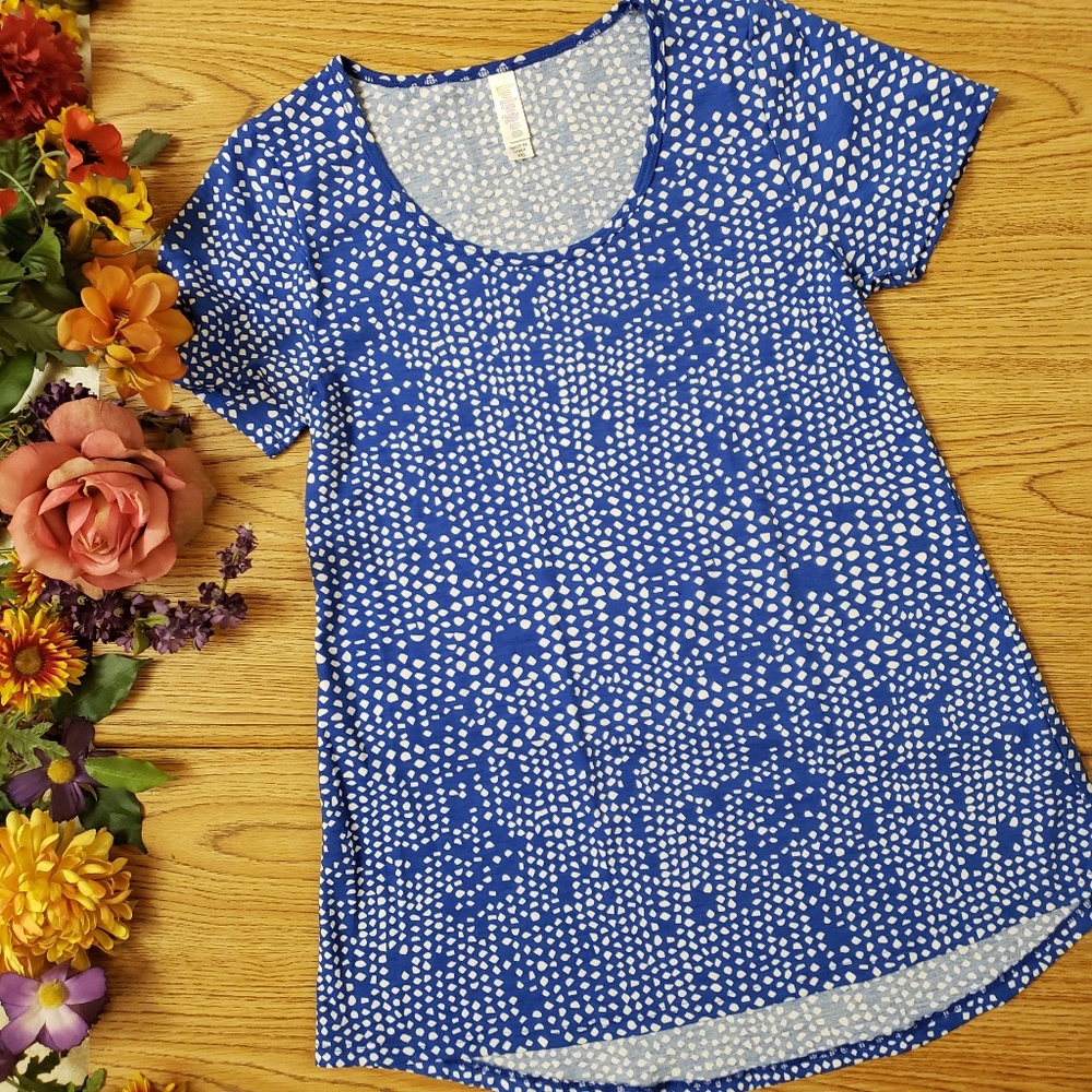 LuLaRoe Blue White Short Sleeve Top